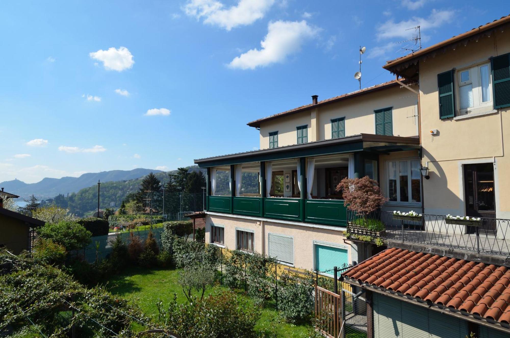 Albergo Della Torre Cernobbio Esterno foto
