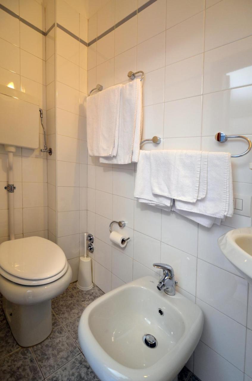 Albergo Della Torre Cernobbio Esterno foto