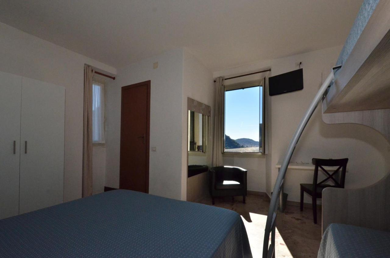 Albergo Della Torre Cernobbio Esterno foto