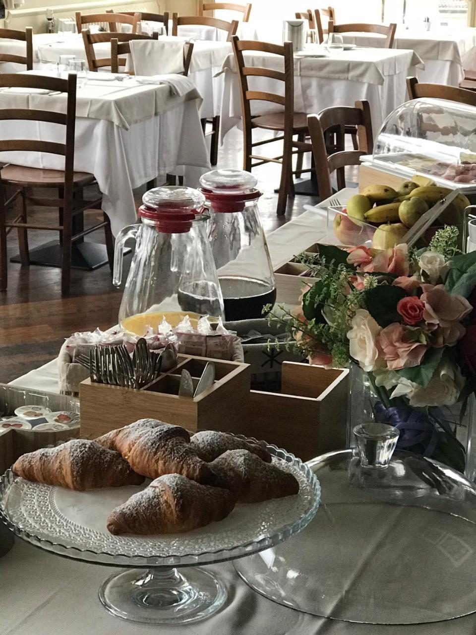 Albergo Della Torre Cernobbio Esterno foto